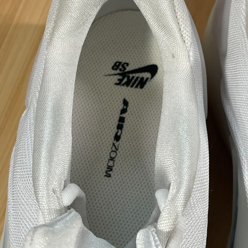 Nike SB Zoom Nyjah 4 Men's Size 11.5 Shoes Sneakers Skate White/Black FQ1273-100 - Picture 16 of 16